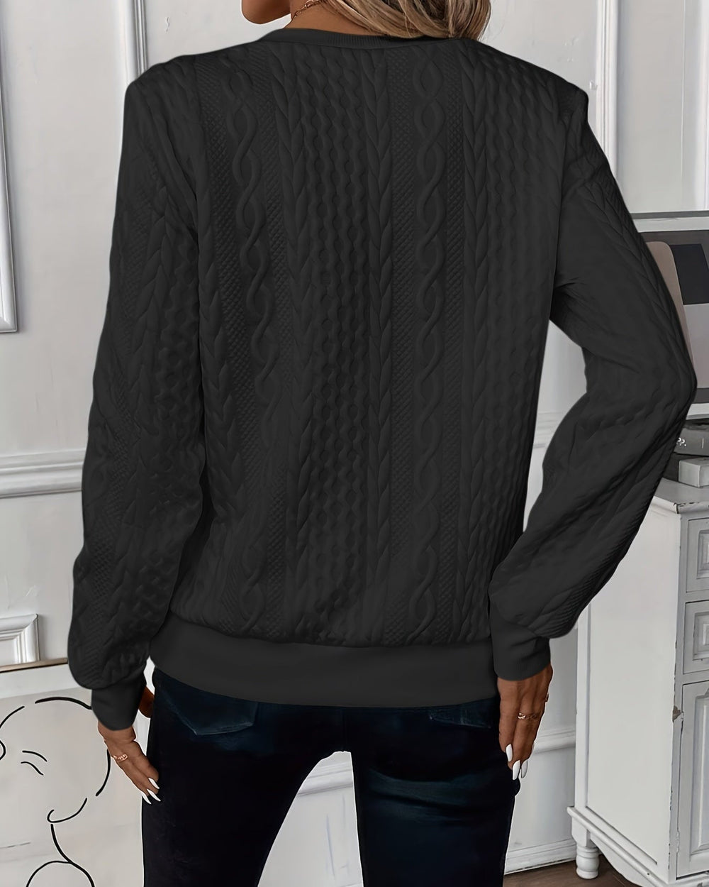 Enhanced Product Title: "Grace - Eleganter Damenpullover aus hochwertigem Material | Stilvoller Look für jeden Anlass" 

This title includes keywords that potential customers might search for while also providing more detail about the product.