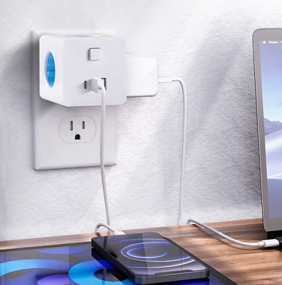 4-Outlet Power Cube – 2 USB Ports, Compact Multi-Socket with On/Off Switch, White