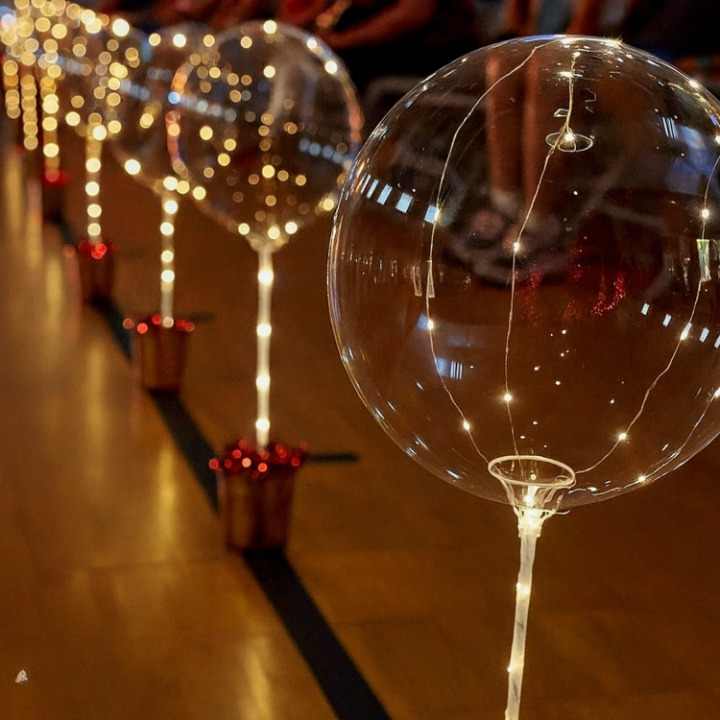10 Stück LED-Lichtballons – Bunte, Leuchtende Ballons für Feste und Feiern