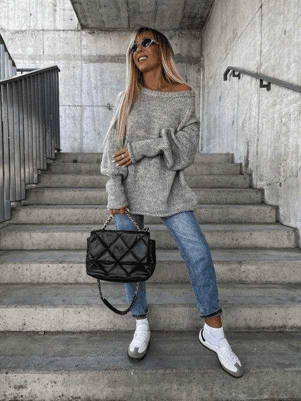 Loosely knitted ladies' jumper with off-shoulder design – Amira - 5