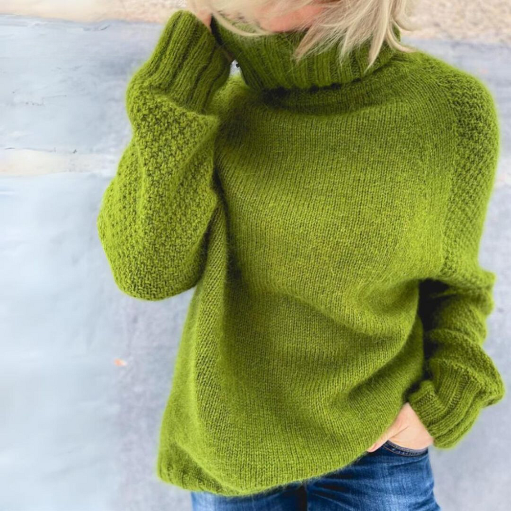 Enhanced Product Title: **Eleganza™ Angela Rollkragenpullover in Apfelgrün – Eleganter Damenpullover für stilvolle Looks** 

This title includes relevant keywords for better visibility while maintaining clarity and appeal.