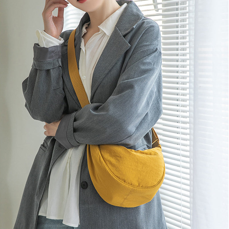 Luna – Half Moon Crossbody Bag