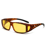 Enhanced Product Title: "Nachtfahrt-Überbrille – Klare Sicht bei Nacht | Optimale Sicherheit und Komfort" 

This title includes keywords that enhance searchability while emphasizing the product's benefits.