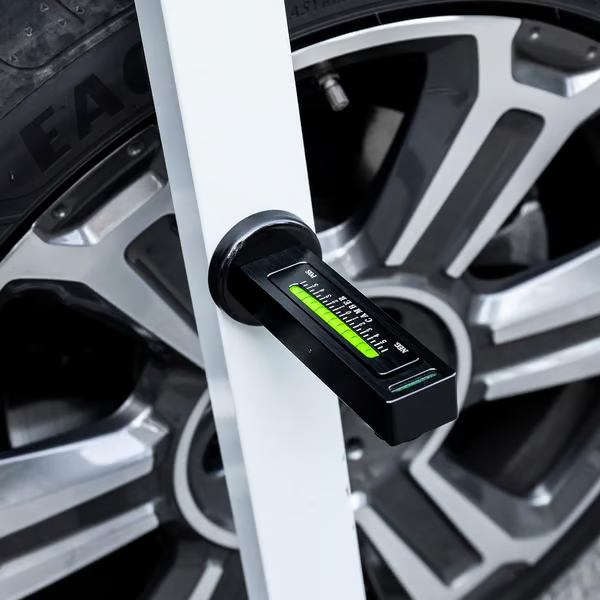 Magnetic Vehicle Inclination Gauge – ±5° Range, Magnetic Base & PC Plastic Body