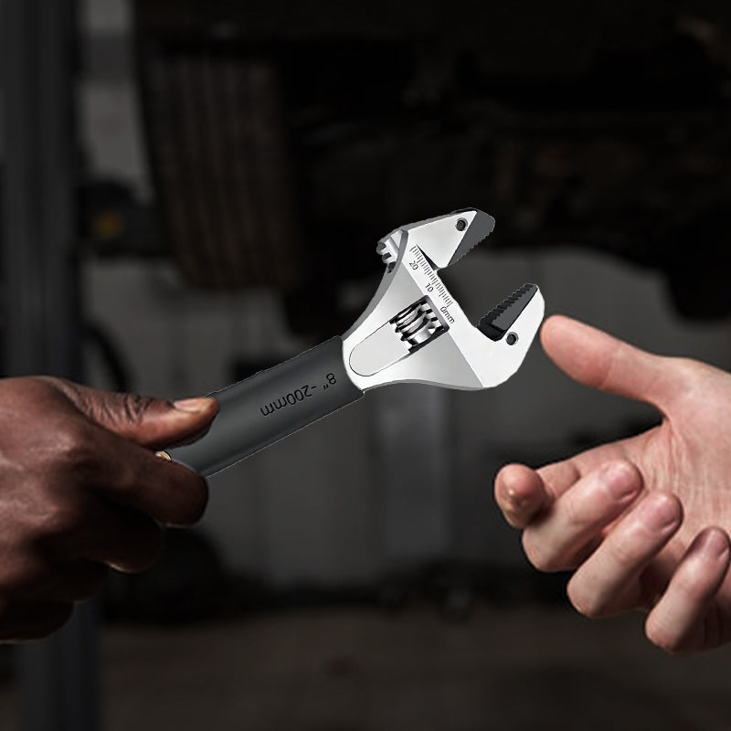 Adjustable Ratchet Wrench – Self-Tightening, Non-Slip TPR Grip, 20/25/30cm