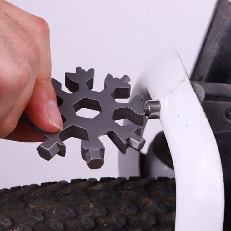 18-in-1 Snowflake Multitool – Stainless Steel, Keychain Size & Bottle Opener