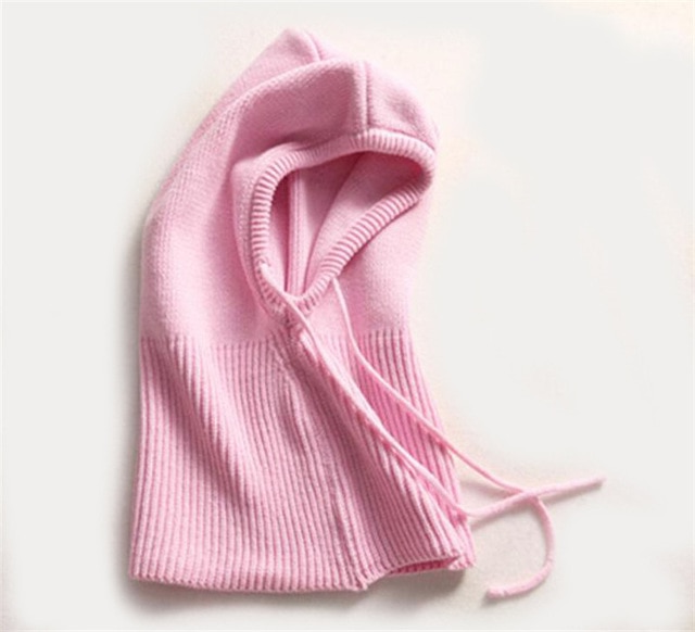 Cashmere Knit Beanie – Adjustable Drawstring, Soft Cozy Feel & Winter Warmth