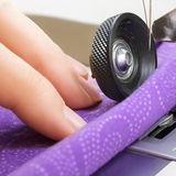Optimized Product Title: "Hochwertiger Leder-Rollenfuß für Nähmaschine – Präzises Nähen & Vielseitige Anwendung" 

This title includes keywords that enhance search visibility while also highlighting the product's quality and versatility.