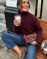 Enhanced Product Title: "Isla Women's Knit Sweater - Cozy Strickpullover for Fall & Winter Fashion" 

This title includes relevant keywords for better search optimization while providing more detail about the product.