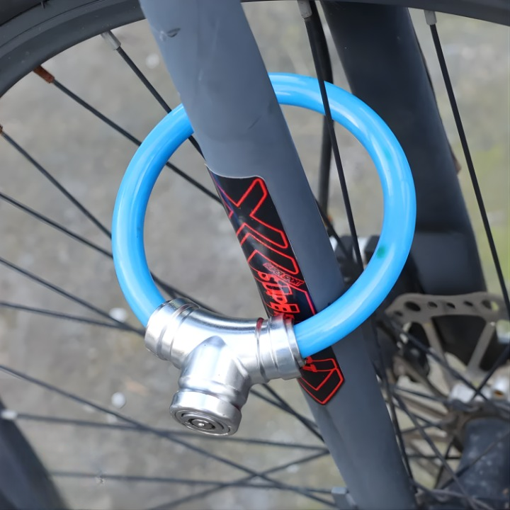 Enhanced Product Title: "Stahl Kabel Fahrradschloss - Robustes und Sicheren Fahrradschloss mit Hochsicherheitsmechanismus für optimalen Diebstahlschutz" 

This title includes keywords that can help improve visibility in Google Shopping while clearly descr