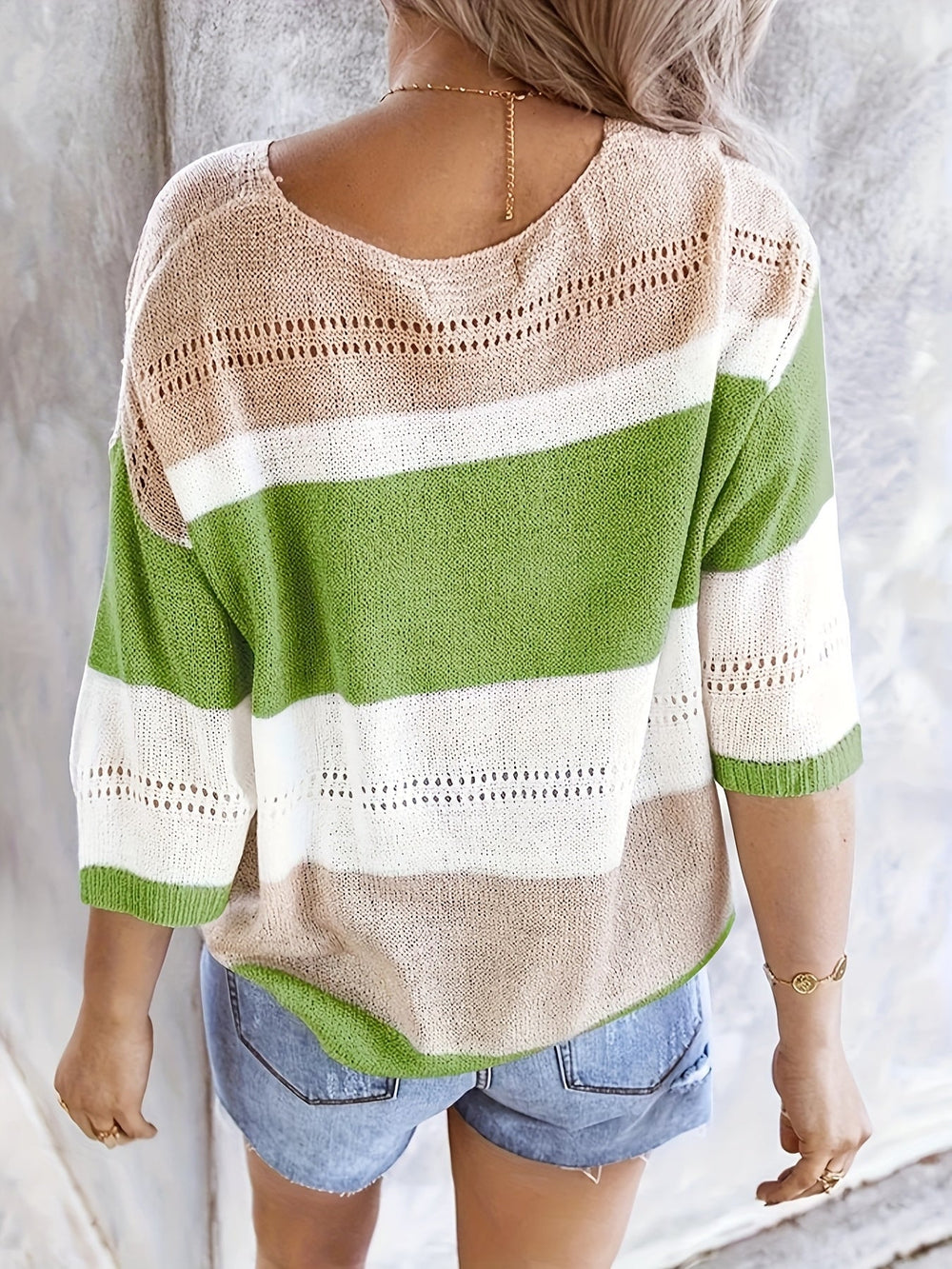 Enhanced Product Title: Olga™ - Lässiger Gestreifter V-Ausschnitt Pullover für Damen | Bequemer, Stilvoller Strickpullover für Alltag und Freizeit

This optimized title includes relevant keywords while maintaining clarity and appeal for potential customer