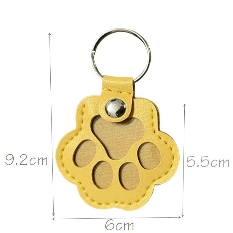 Paw-Shaped Keychain – PU Leather, 5.5cm, Keepsake Storage Compartment