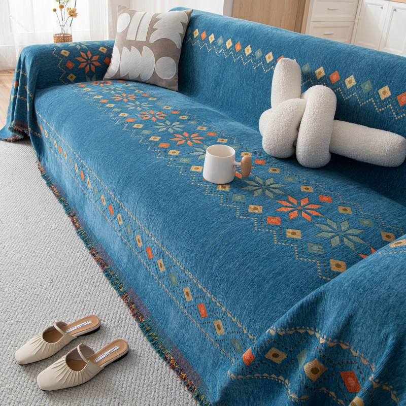 Chenille Sofa Throw – Reversible Geometric Fringe, Machine-Washable & 180×130–300cm