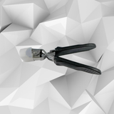 Optimized Product Title: "Ergonomischer Nagelknipser mit Abgewinkelter Klinge – Ideal für Eingewachsene Nägel, Präzise und Komfortabel" 

This title includes relevant keywords while emphasizing the product's unique features and benefits, making it more ap