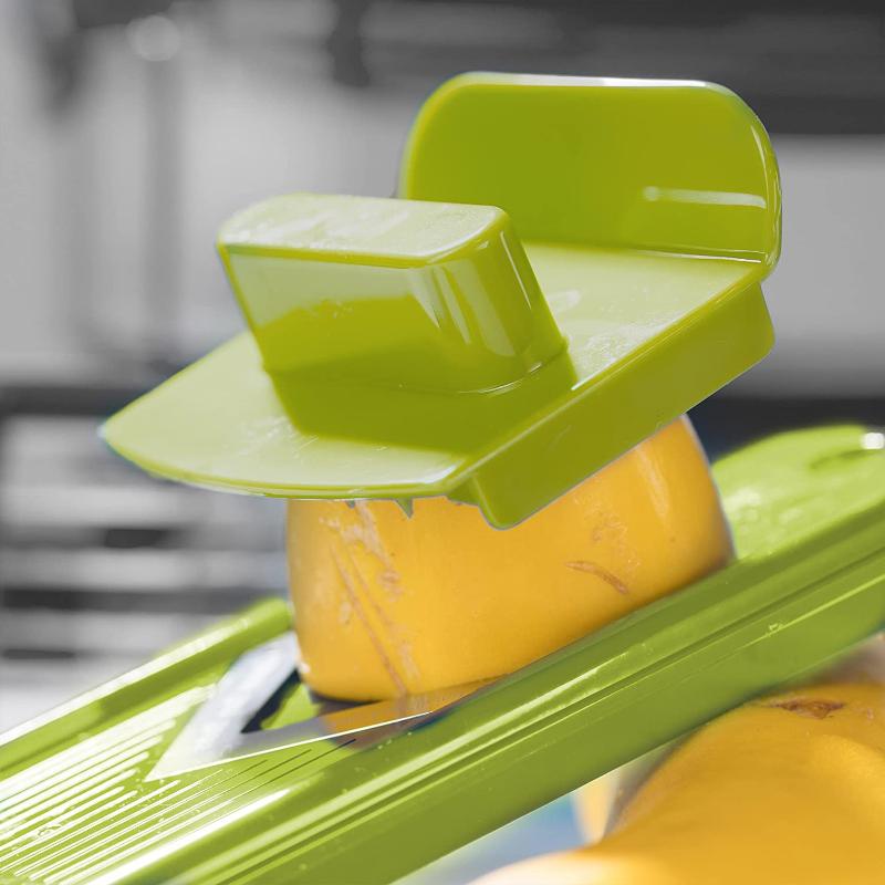 12-in-1 Multifunctional Vegetable Cutter - SlicePro
