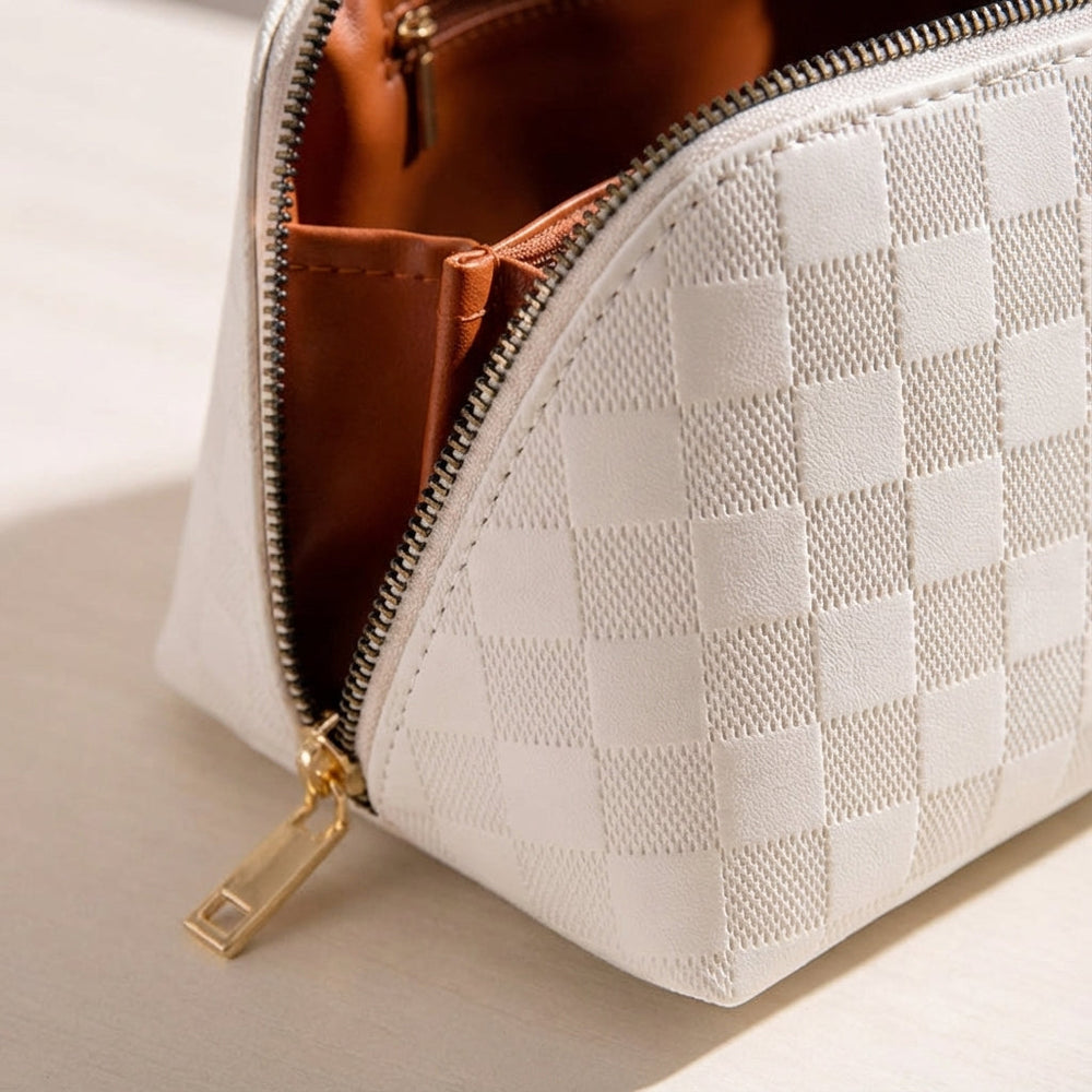 Waterproof Makeup Bag – Multiple Compartments, PU Leather & Travel-Size