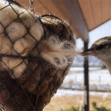 Optimized Product Title: "Herzförmiger Vogelnestmaterial Halter mit Aufhängekette – Ideal für Vogelhäuser und Garten Dekoration" 

This title includes relevant keywords while also providing additional context to attract potential buyers.