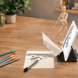 Enhanced Product Title: "Optisches Zeichenbrett mit Smartphone-Halterung für präzises Zeichnen und Skizzieren – Ideal für Künstler und Designer" 

This title includes relevant keywords while providing more detail about the product's purpose and target aud