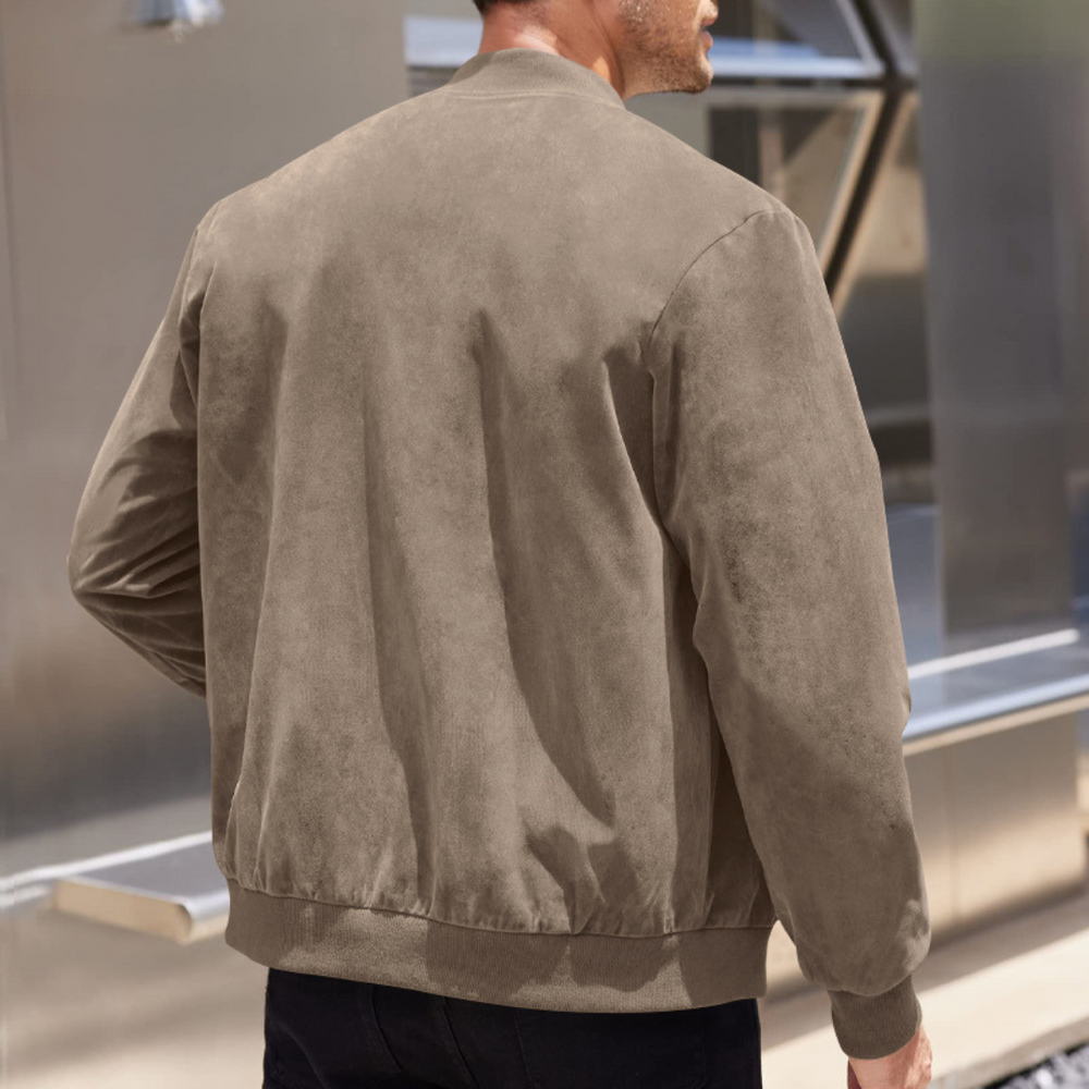 Enhanced Product Title: "Cole™ - Vielseitige Leichte Jacke für Herren und Damen - Ideal für Alle Jahreszeiten" 

This title includes keywords like "Herren" and "Damen" to attract a broader audience and emphasizes versatility, which can improve search visi