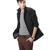 Enhanced Product Title: "Elegante Winddichte Jacke für Damen – Stilvolle, Wetterfeste Outdoor-Bekleidung mit Atmungsaktivität und Komfort" 

This title includes relevant keywords while providing more detail about the product, which can help improve visibi