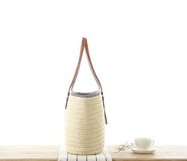 Women's Woven Beach Bag – Leather Handles, Tassel Accents & Spacious Interior