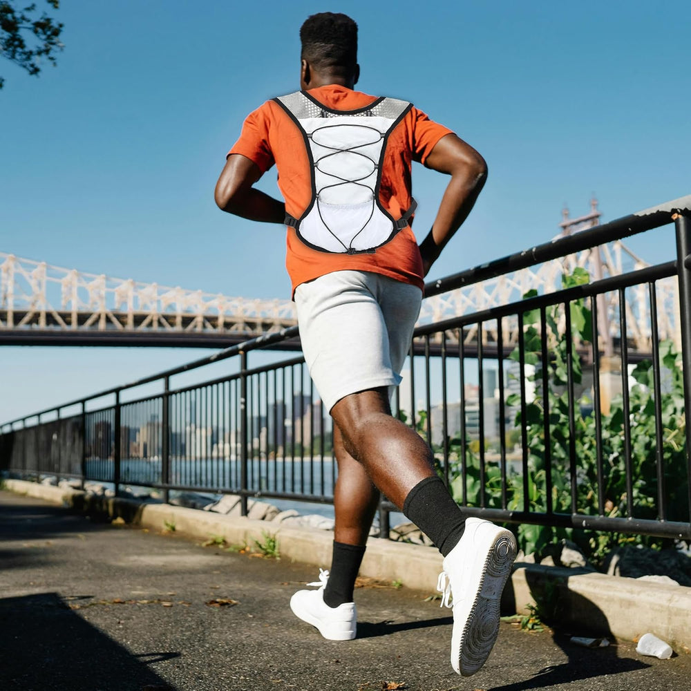 Dravien Ultra-Light Hydration Running Vest with 2L Water Bladder - Perfect for Trail Running, Hiking & Outdoor Activities