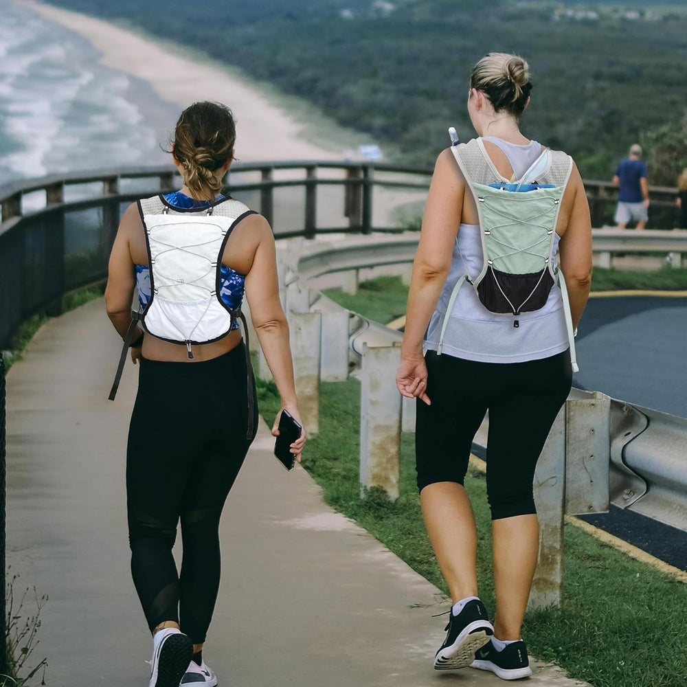 Dravien Ultra-Light Hydration Running Vest with 2L Water Bladder - Perfect for Trail Running, Hiking & Outdoor Activities