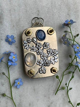 Kalsten | Mini Flower Press | Compact Botanical Keepsake Maker | Portable Craft Tool