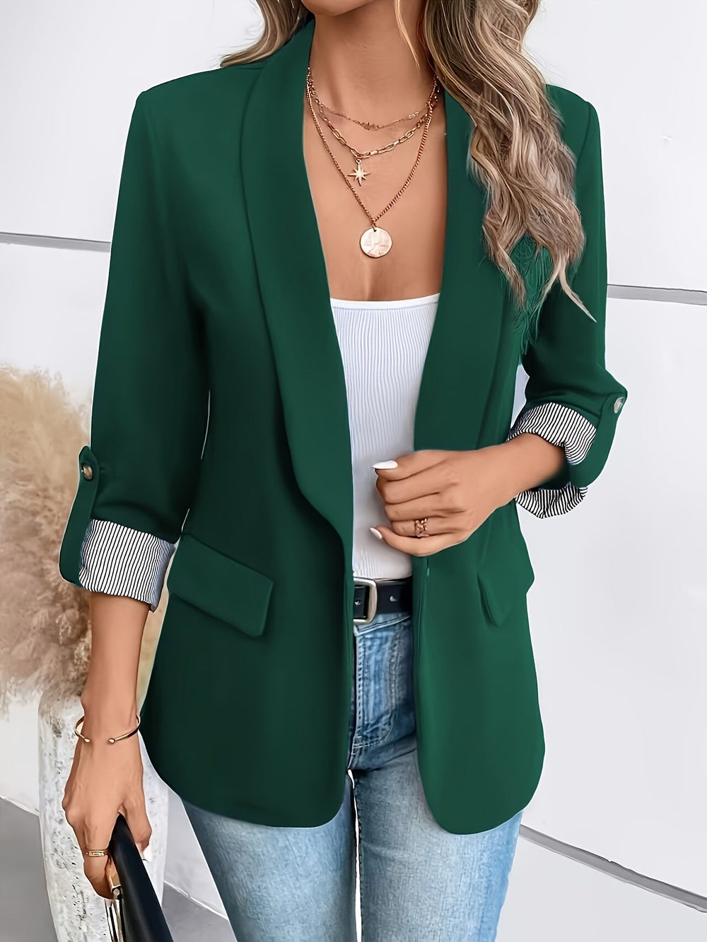 Enhanced Product Title: Jamie™ Damen Stilvoller Blazer – Eleganter Schnitt, Hochwertiges Material, Perfekt für Business und Freizeit

This optimized title includes keywords that potential customers might search for, such as "elegant," "hochwertiges Materi