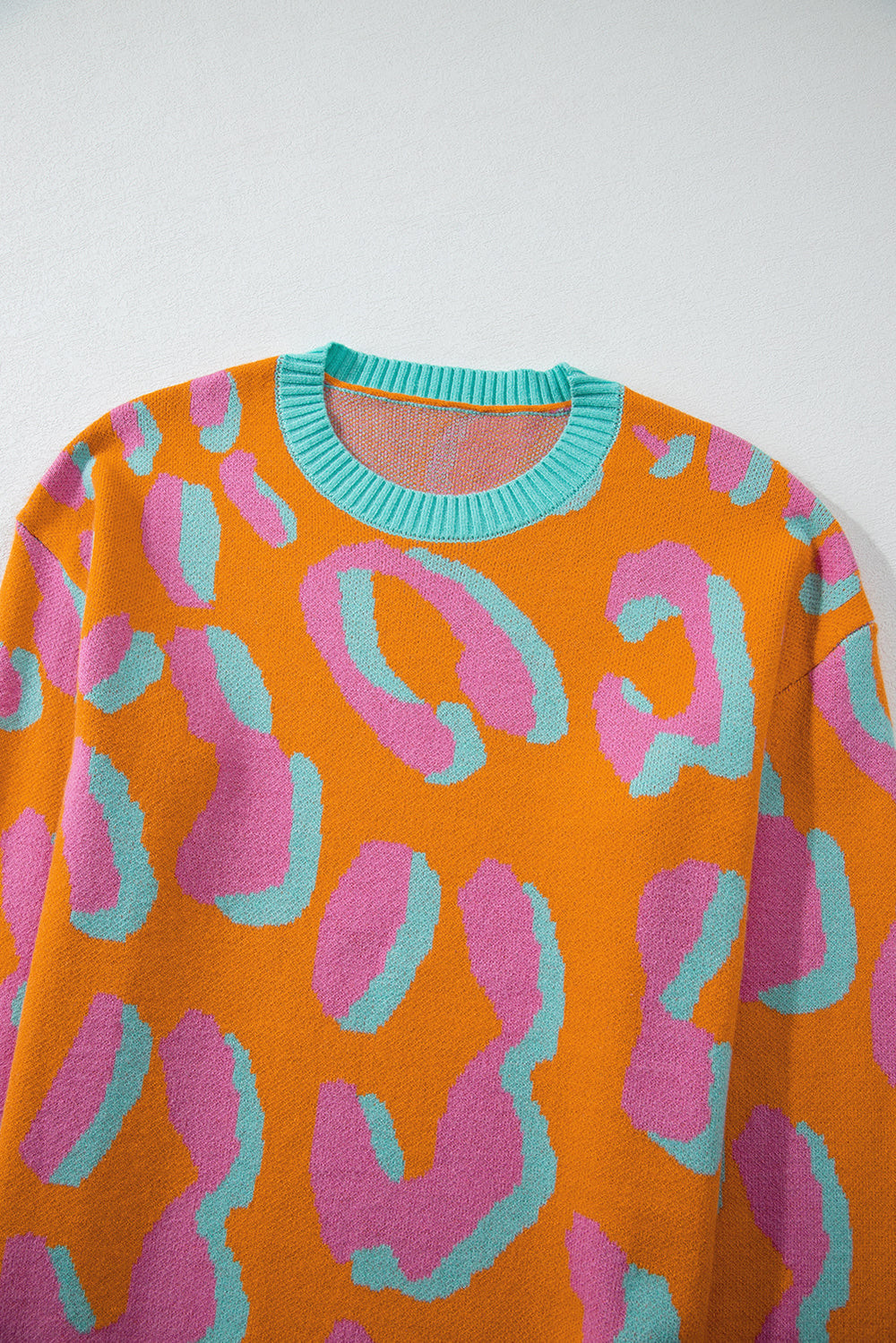 Ladies' Sweater With Color Block Leopard Print And Round Neck - Liora - 3