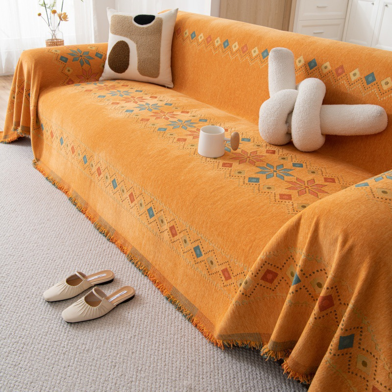 Chenille Sofa Throw – Reversible Geometric Fringe, Machine-Washable & 180×130–300cm