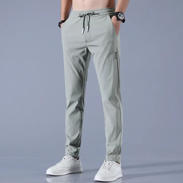 Stylish Men's Golf Pants – FairwayFlex