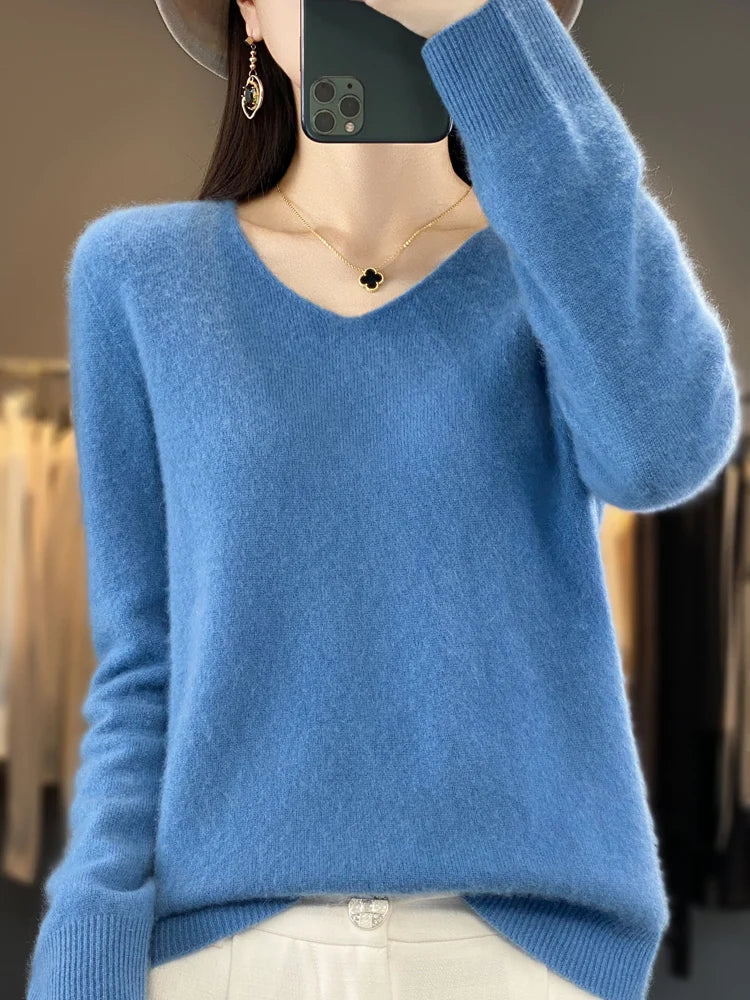 **ELENA™ Weicher Strickpullover für Damen – Bequemer, Eleganter Pullover aus Hochwertigem Material** 

This enhanced title includes keywords that potential customers might search for, such as "Damen" (women), "bequemer" (comfortable), "eleganter" (elegant