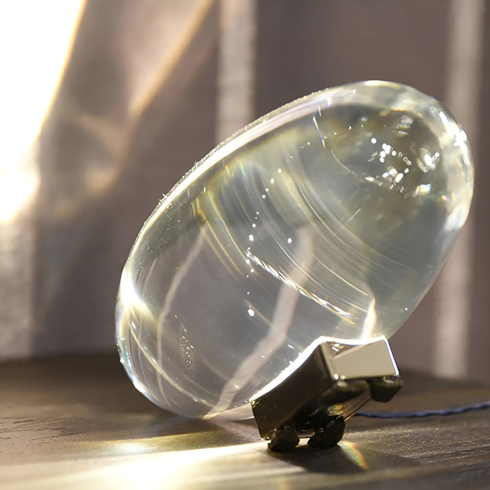 Optimized Product Title: "Ovale Tischlampe mit Warmem Stimmungslicht – Elegante Beleuchtung für Wohnzimmer & Schlafzimmer" 

This title includes relevant keywords while also providing additional context about the lamp's use and style, making it more appea
