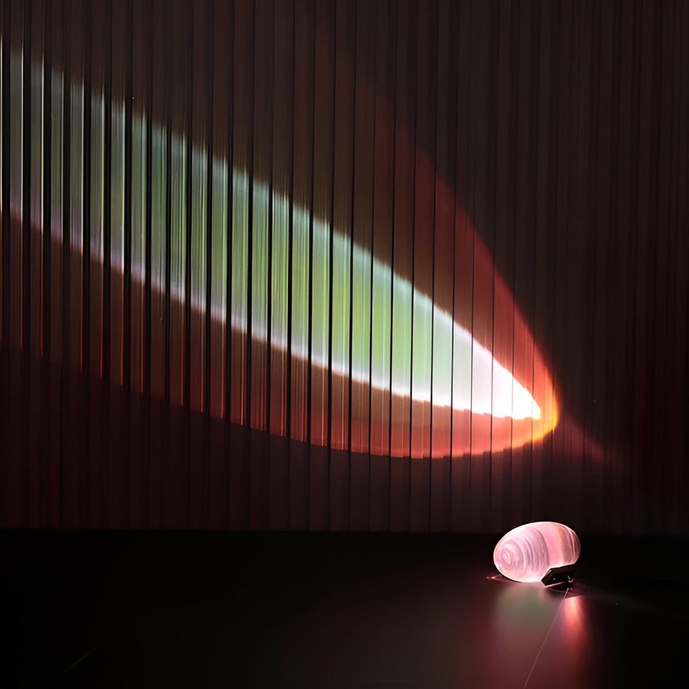 Optimized Product Title: "Ovale Tischlampe mit Warmem Stimmungslicht – Elegante Beleuchtung für Wohnzimmer & Schlafzimmer" 

This title includes relevant keywords while also providing additional context about the lamp's use and style, making it more appea