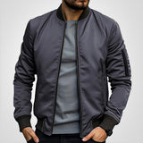 Enhanced Product Title: **Bob™ Klassische Bomberjacke für Herren – Stilvolle, Bequeme und Vielseitige Jacke für Jeden Anlass** 

This title includes keywords that potential customers might search for, such as "Herren" (men's), "stilvolle" (stylish), "bequ