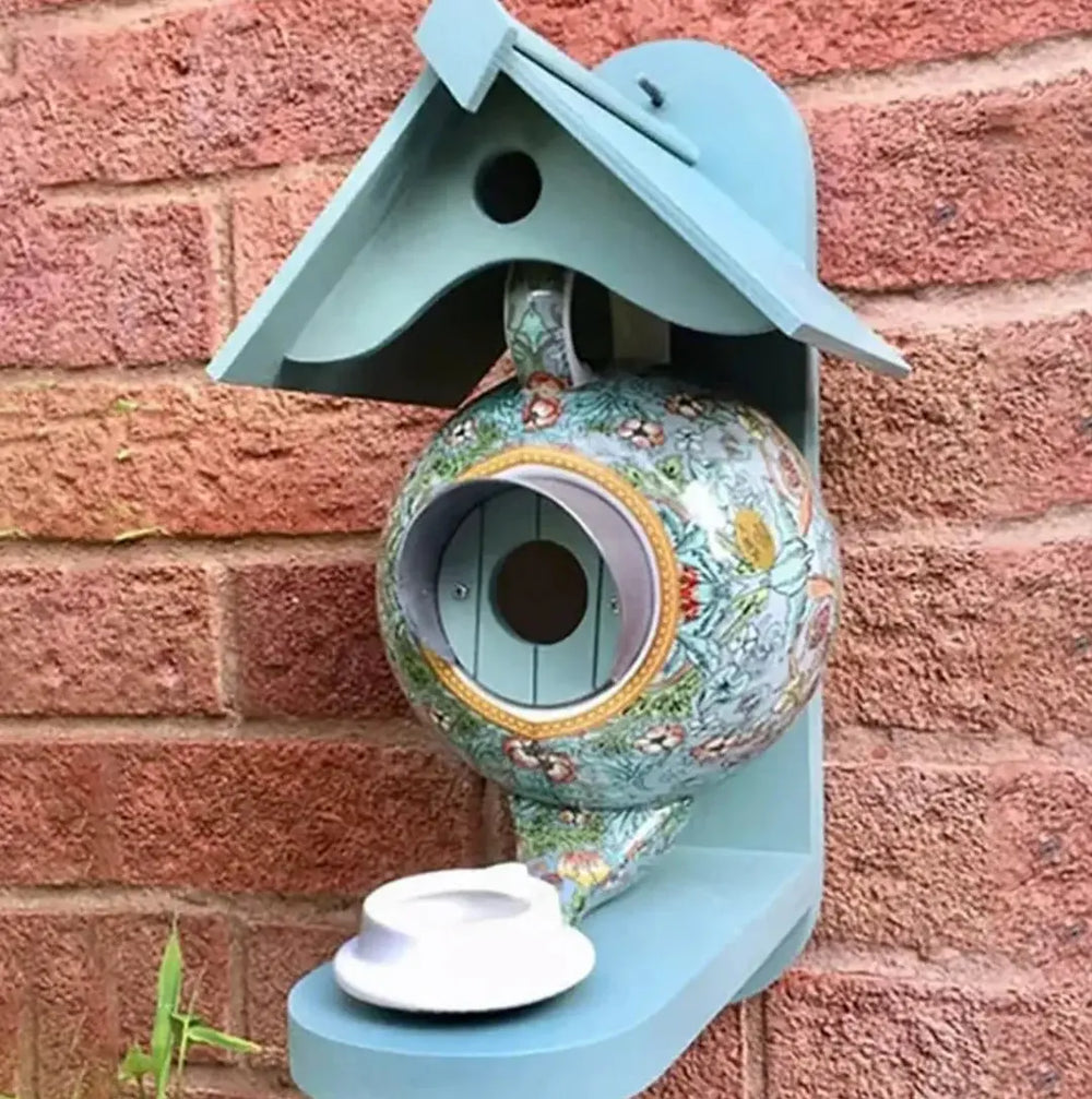 Hand-Painted Teapot Birdhouse – Weatherproof Resin, 22×15×25cm & Hanging Garden Decor