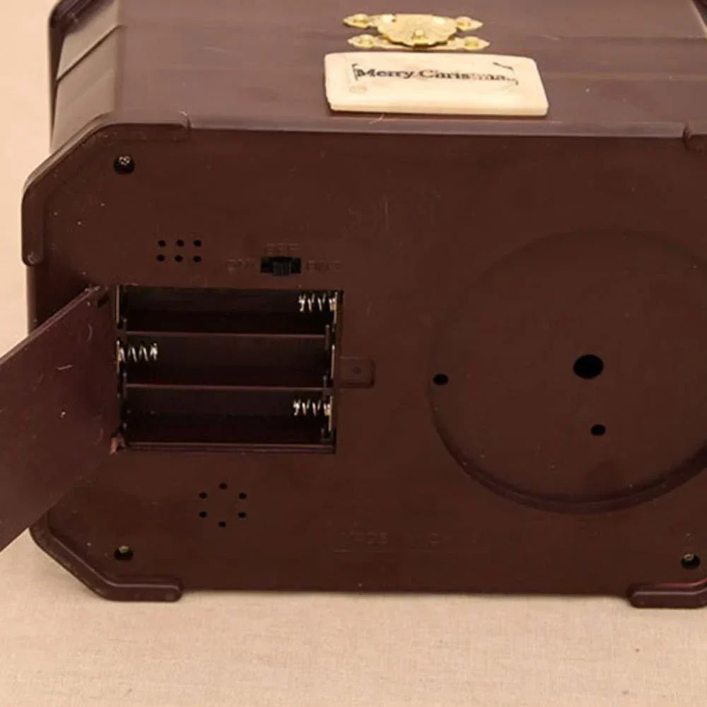 Christmas Music Box – Vintage Wind-Up Holiday Keepsake