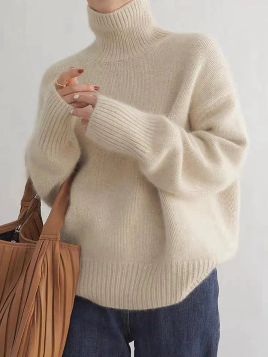 Elise – Cashmere Turtleneck Sweater