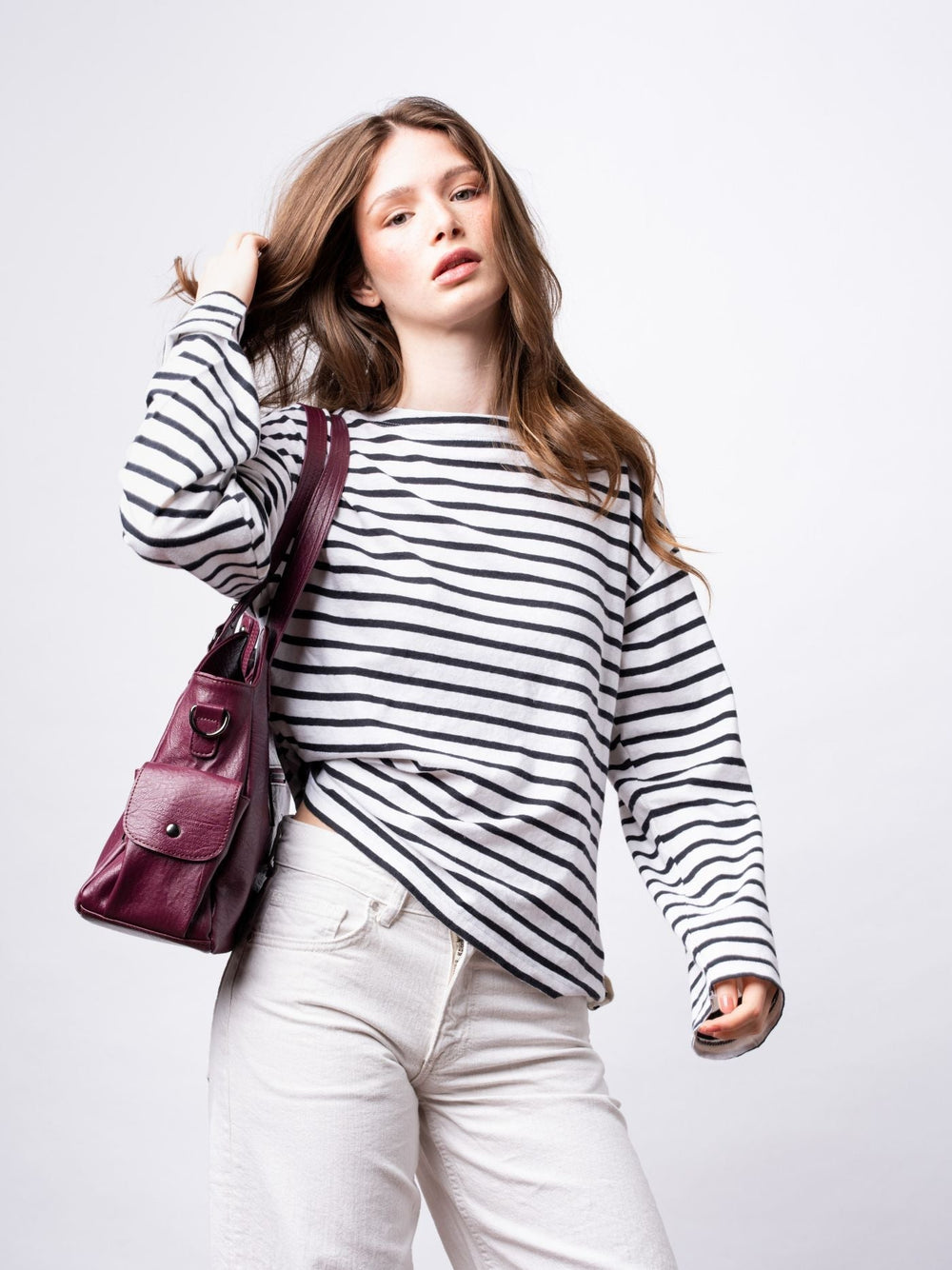 Stylische Handtasche mit Reißverschlusstaschen & Abnehmbarem Trageriemen – Ideal für Alltag & Reisen