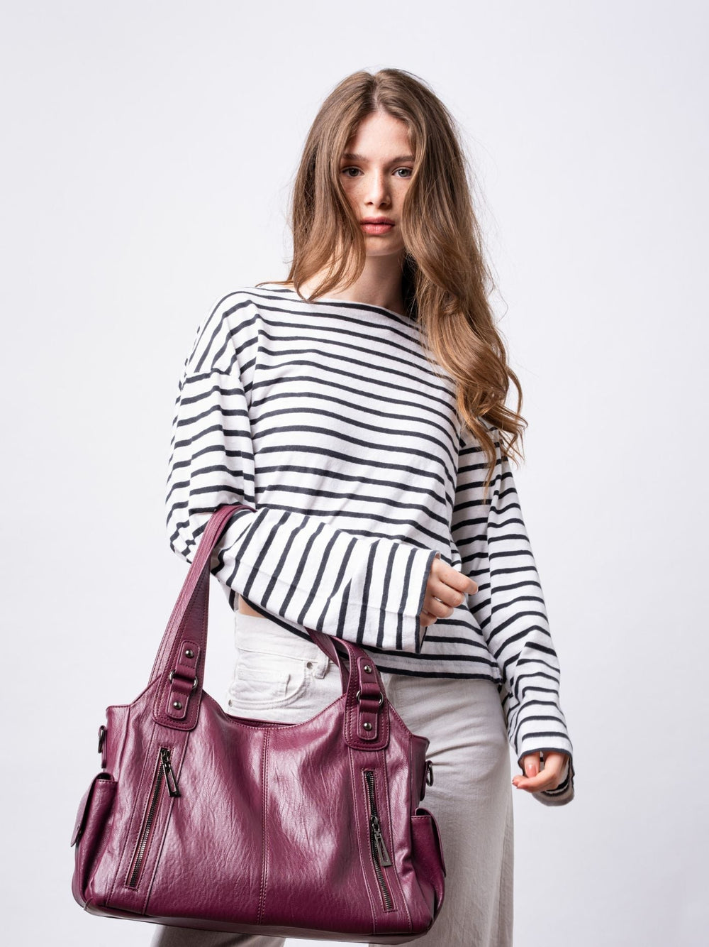 Stylische Handtasche mit Reißverschlusstaschen & Abnehmbarem Trageriemen – Ideal für Alltag & Reisen