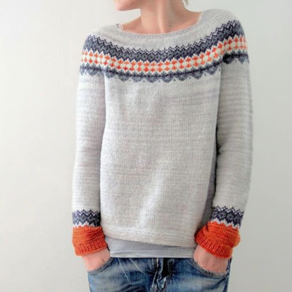 Feminine knitted sweater - Hildegard