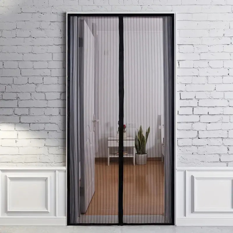 Magnetic Screen Door – Self-Closing, Bug-Proof Mesh & 5 Sizes