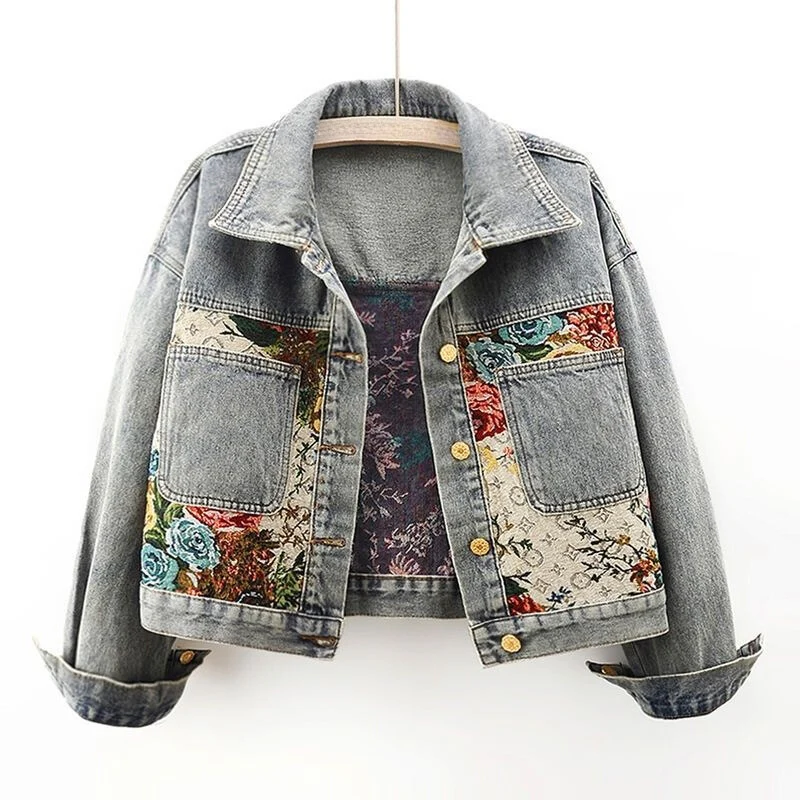 Cropped Women's Blazer with Print - Joelina