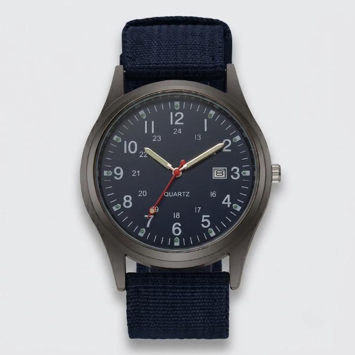 Enhanced Product Title: "Militärische Uhr mit strapazierfähigem Nylonarmband – Wasserfest, stoßfest & mit leuchtenden Zeigern für optimale Sichtbarkeit" 

This title includes relevant keywords while providing more detail about the product's features, enha