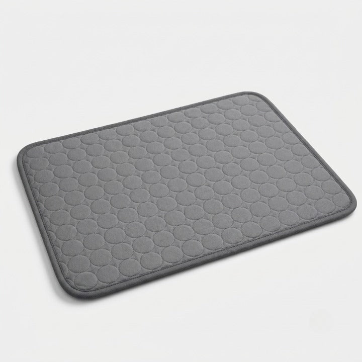 Pet Cooling Mat – Breathable Mesh, XS to 2XL Sizes, for Dogs & Cats