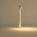 Optimized Product Title: "Kabellose LED-Tischlampe mit dimmbarem Licht – Moderne, tragbare Beleuchtung für Zuhause und Büro" 

This title includes relevant keywords and provides additional details to attract potential buyers.