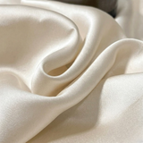 Mulberry Silk Fitted Sheet – Temperature-Regulating, Hypoallergenic & 3 Sizes