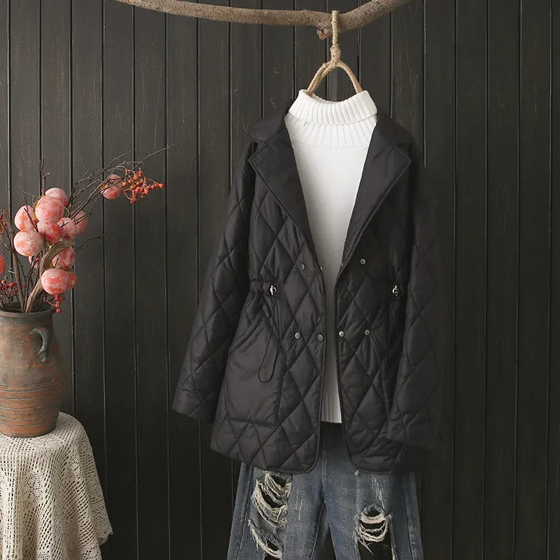 Plus Size Padded Jacket with Autumn Leaves Pattern – Stylish & Cozy Outerwear