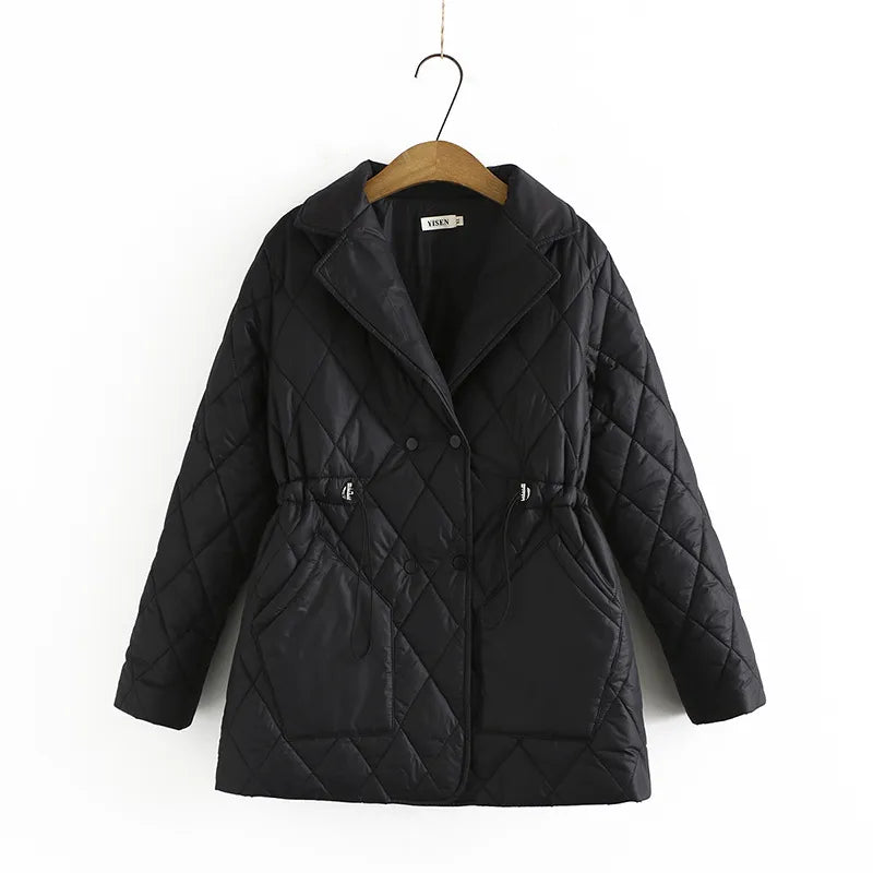 Plus Size Padded Jacket with Autumn Leaves Pattern – Stylish & Cozy Outerwear